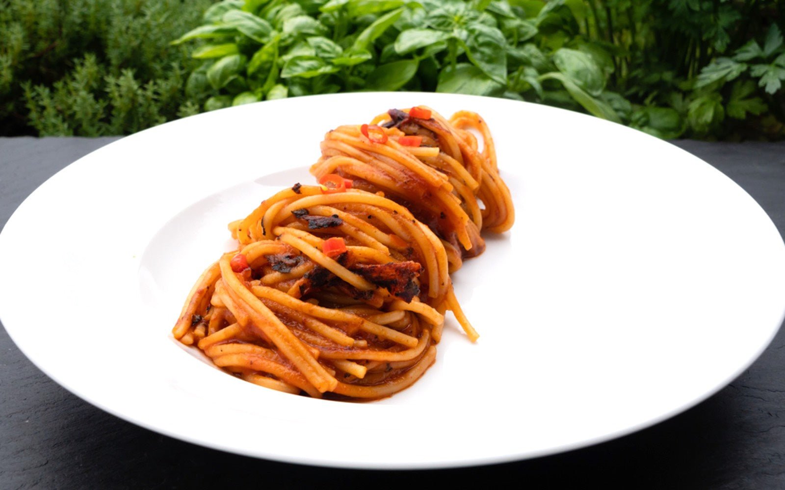Killer Spaghetti (spaghetti allāassassina) - Jule's Tomato Sauce